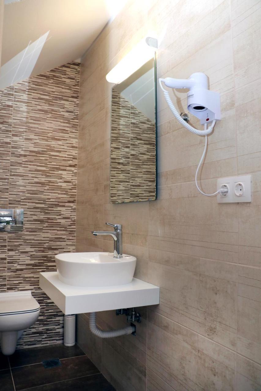 Gennadi Gardens Exclusive Apartments Exterior photo
